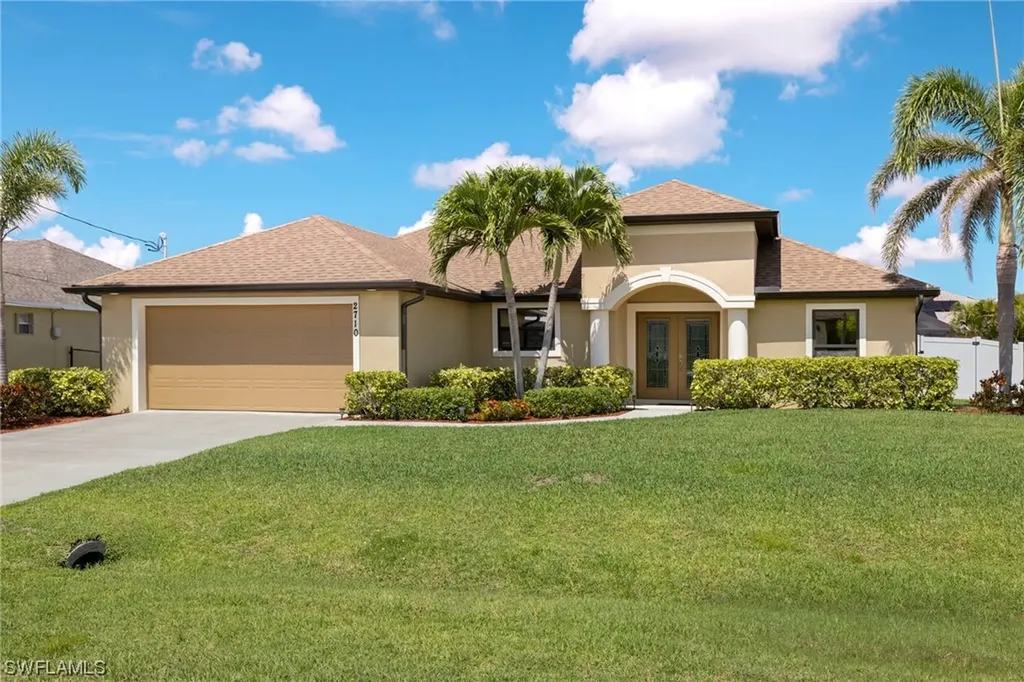 2710 SW 22nd Avenue Cape Coral FL 33914