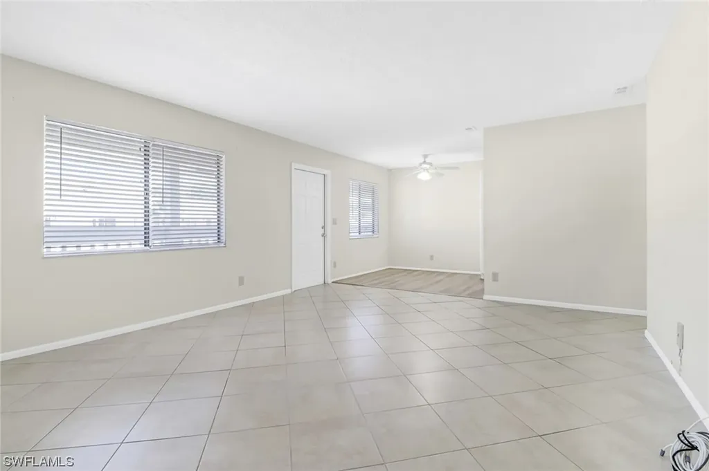 4615 Bayshore Drive Naples FL 34112