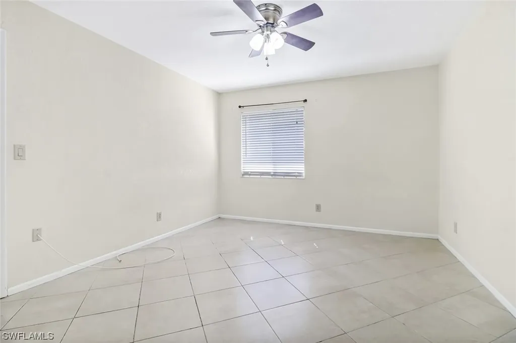 4615 Bayshore Drive Naples FL 34112