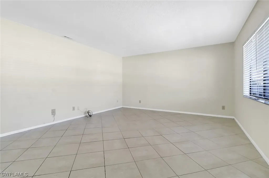 4615 Bayshore Drive Naples FL 34112