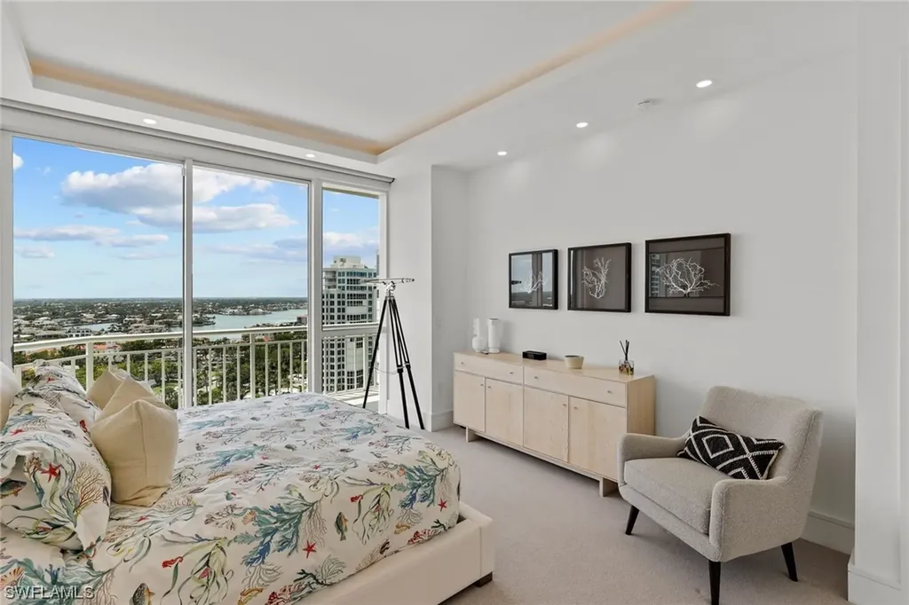 4255 Gulf Shore Boulevard N Naples FL 34103