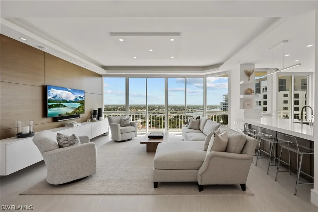 4255 Gulf Shore Boulevard N Naples FL 34103