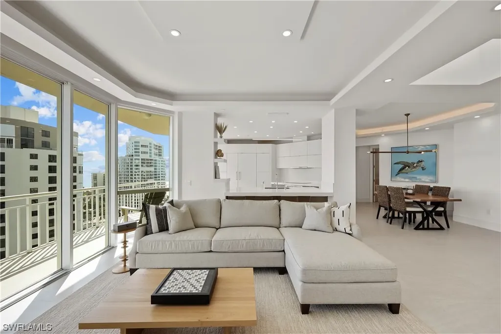 4255 Gulf Shore Boulevard N Naples FL 34103