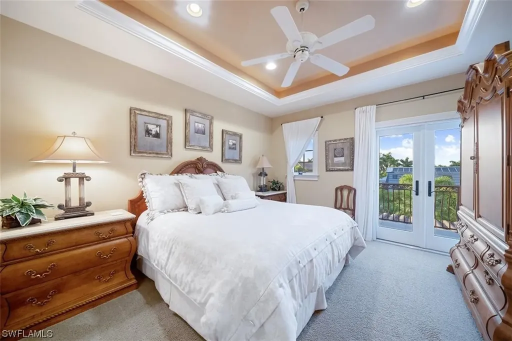 611 18th Avenue S Naples FL 34102