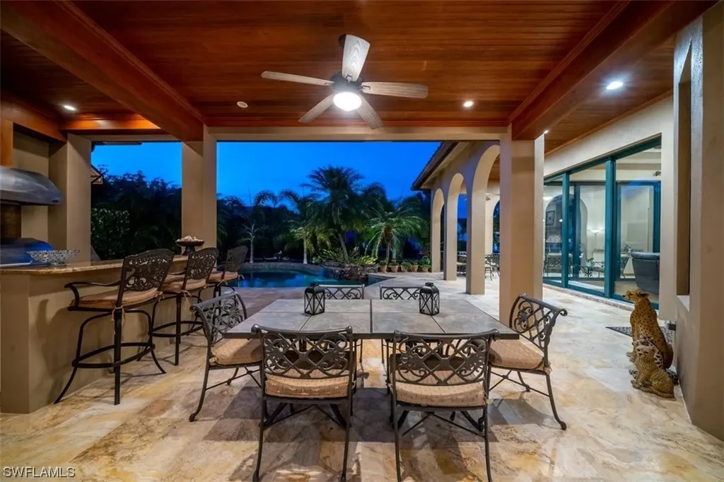 611 18th Avenue S Naples FL 34102