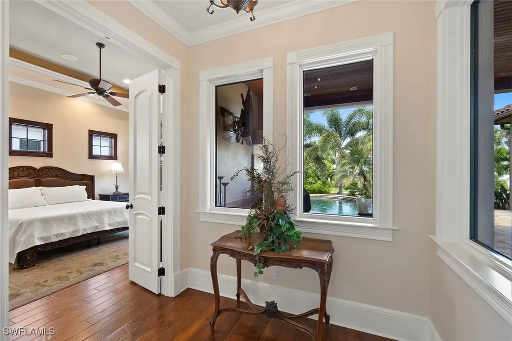 611 18th Avenue S Naples FL 34102