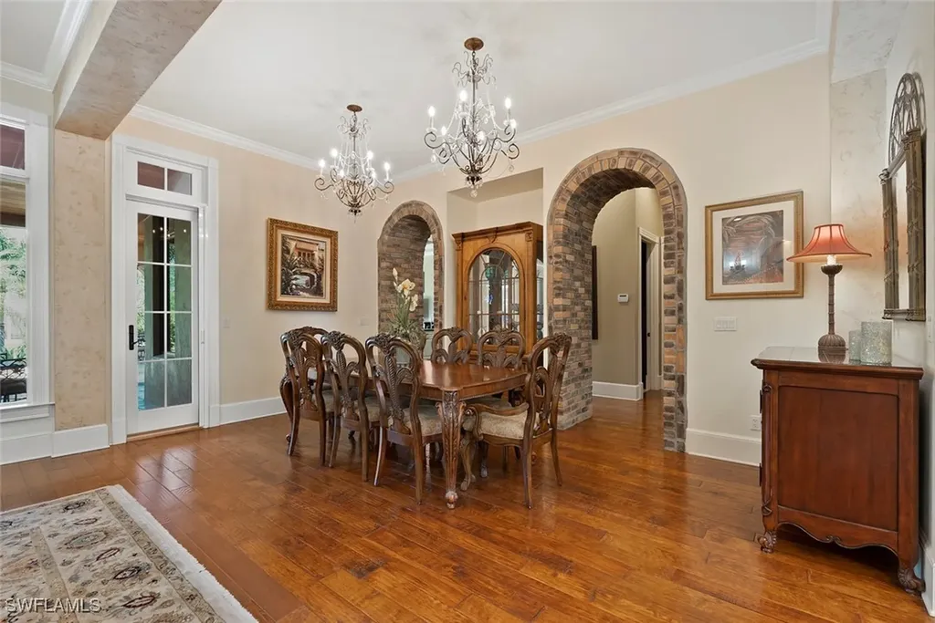 611 Eighteenth Avenue S Naples FL 34102