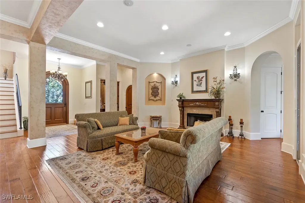 611 Eighteenth Avenue S Naples FL 34102