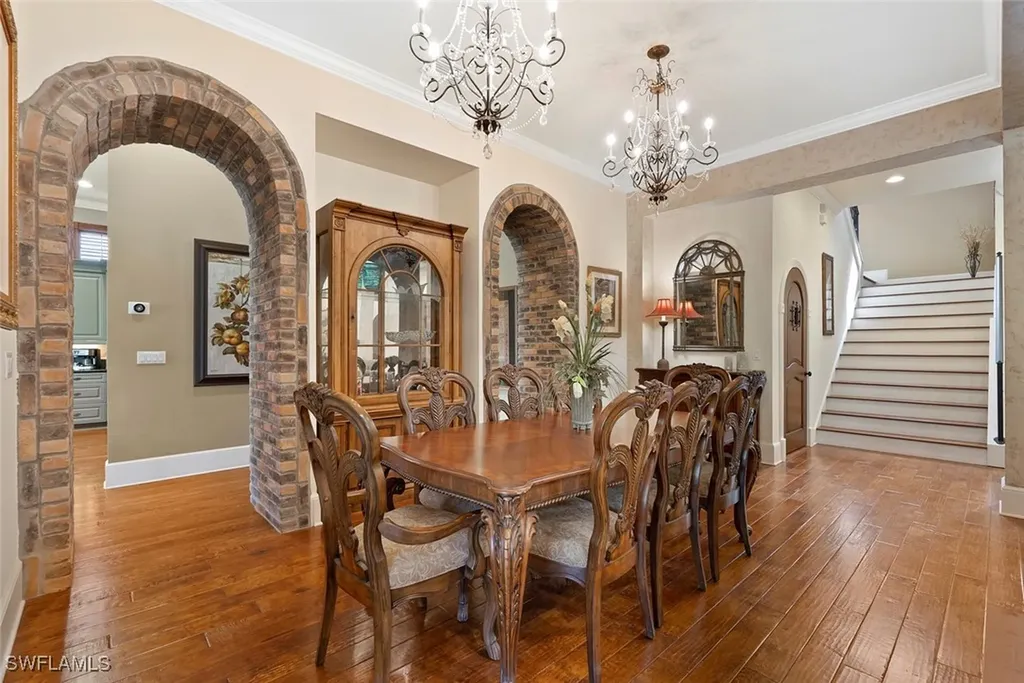 611 Eighteenth Avenue S Naples FL 34102