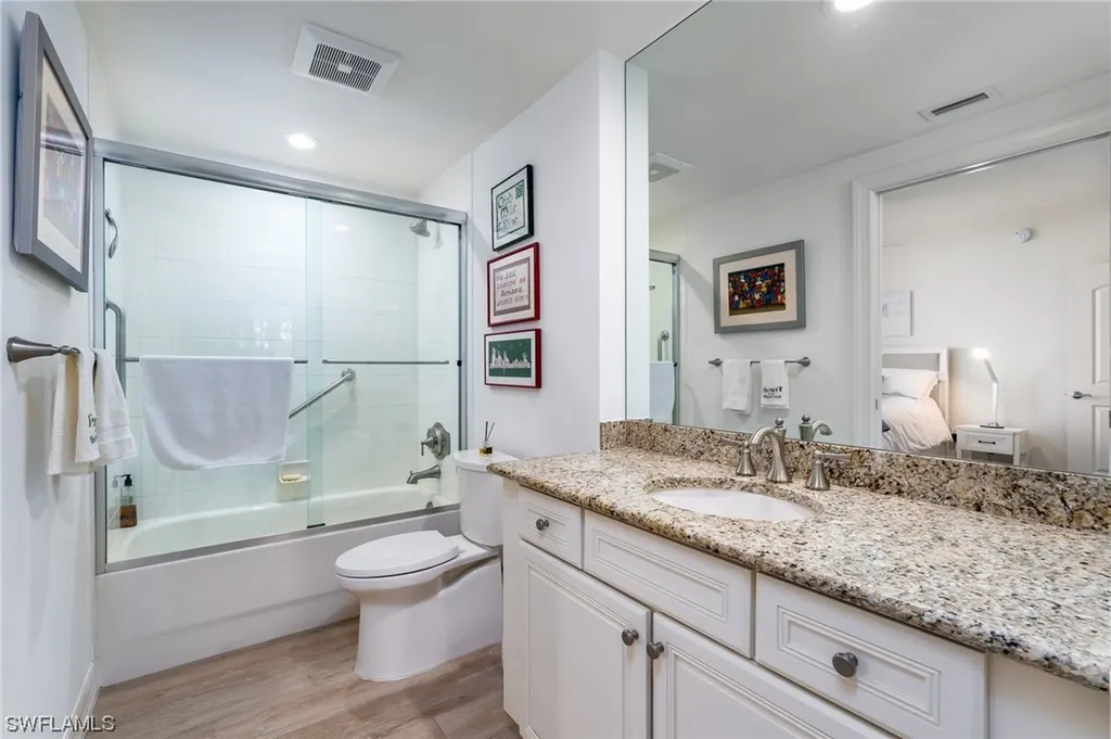 2104 W 1st Street Fort Myers FL 33901