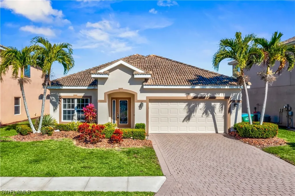 2005 Cape Heather Circle Cape Coral FL 33991
