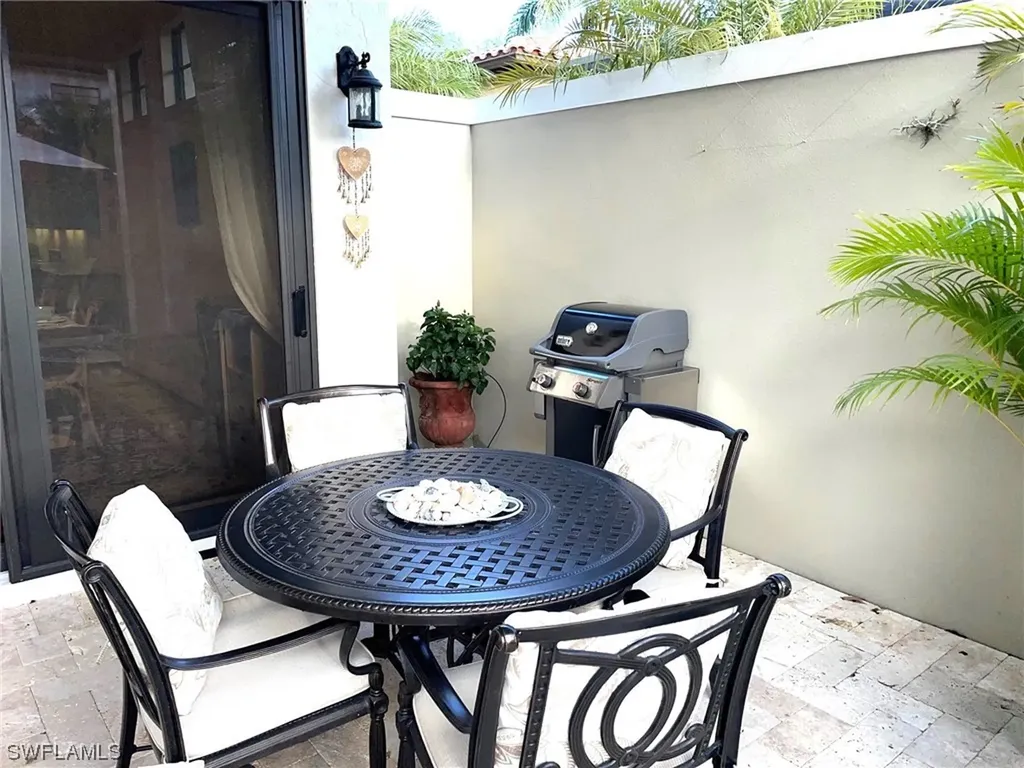 7988 Cordoba Place Naples FL 34113
