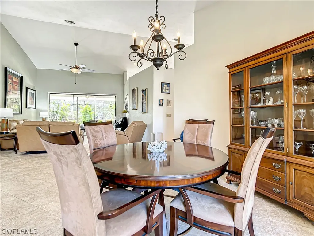2428 Camden Court Naples FL 34105