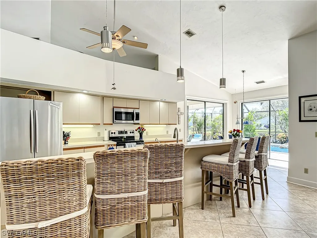 2428 Camden Court Naples FL 34105