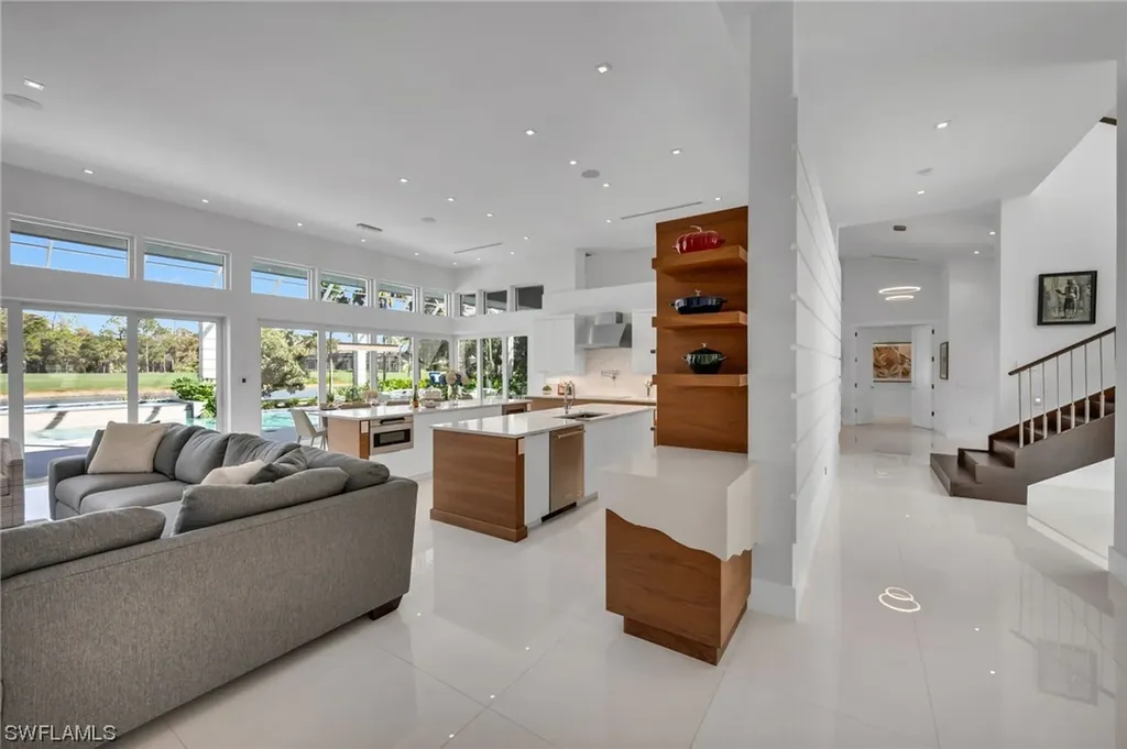 2713 Buckthorn Way Naples FL 34105