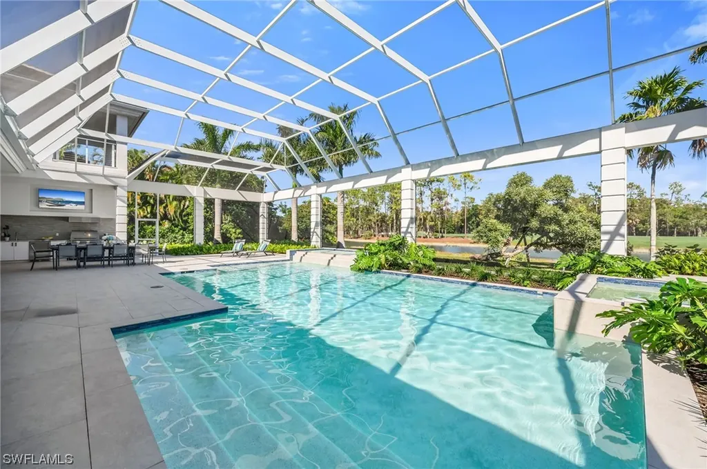 2713 Buckthorn Way Naples FL 34105