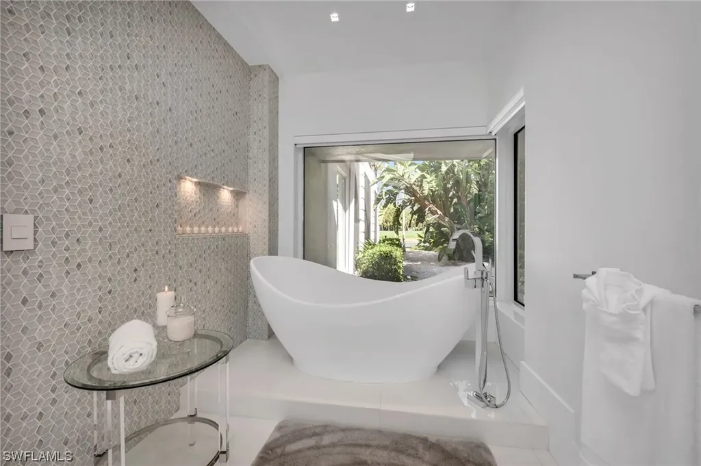 2713 Buckthorn Way Naples FL 34105