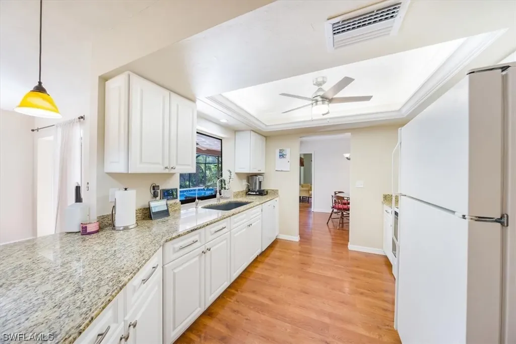 4860 Cherry Wood Drive Naples FL 34119