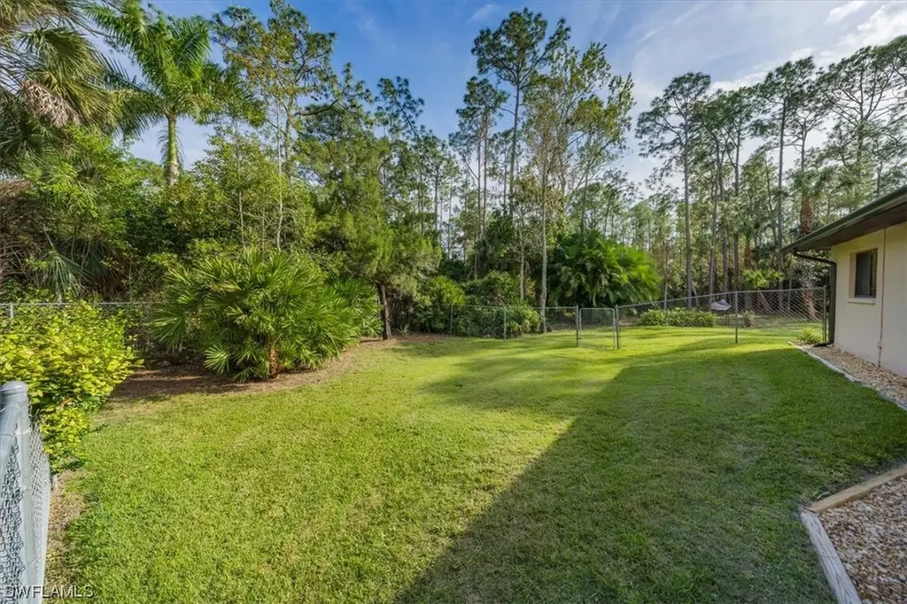 4860 Cherry Wood Drive Naples FL 34119