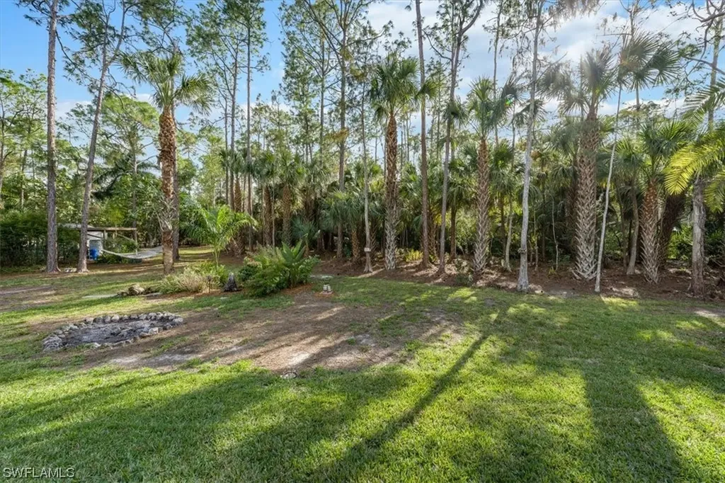4860 Cherry Wood Drive Naples FL 34119