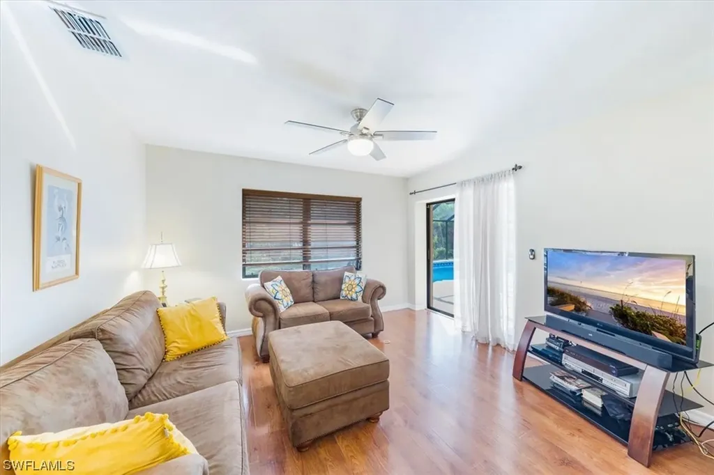 4860 Cherry Wood Drive Naples FL 34119