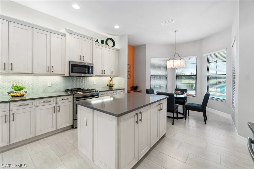 4427 Caldera Circle Naples FL 34119