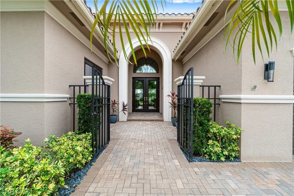 4427 Caldera Circle Naples FL 34119