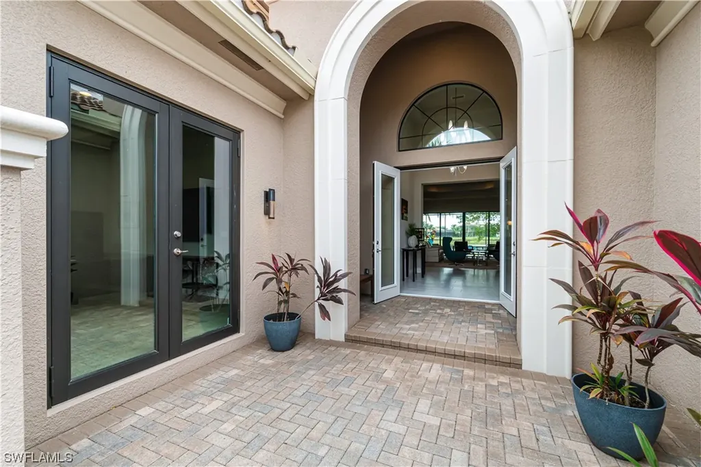 4427 Caldera Circle Naples FL 34119