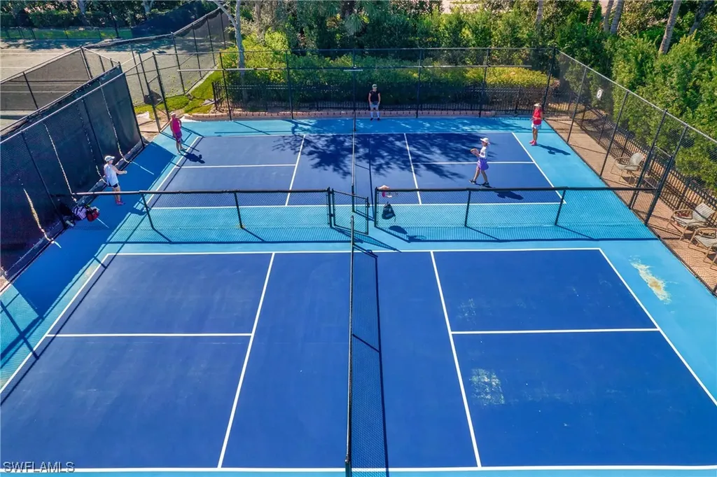 7073 Falcons Glen Boulevard Naples FL 34113