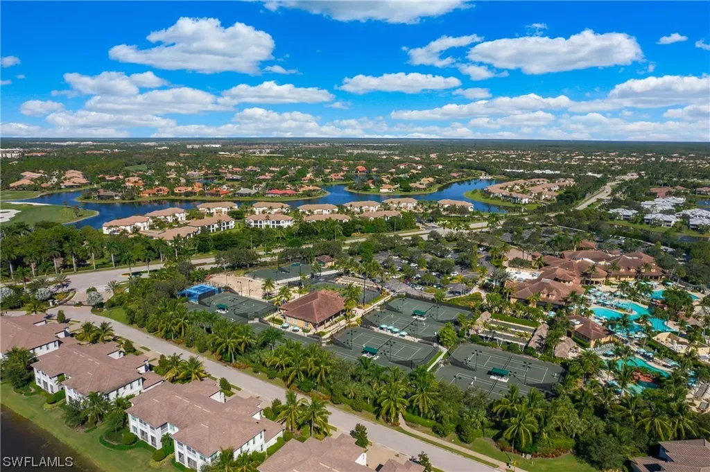 7073 Falcons Glen Boulevard Naples FL 34113