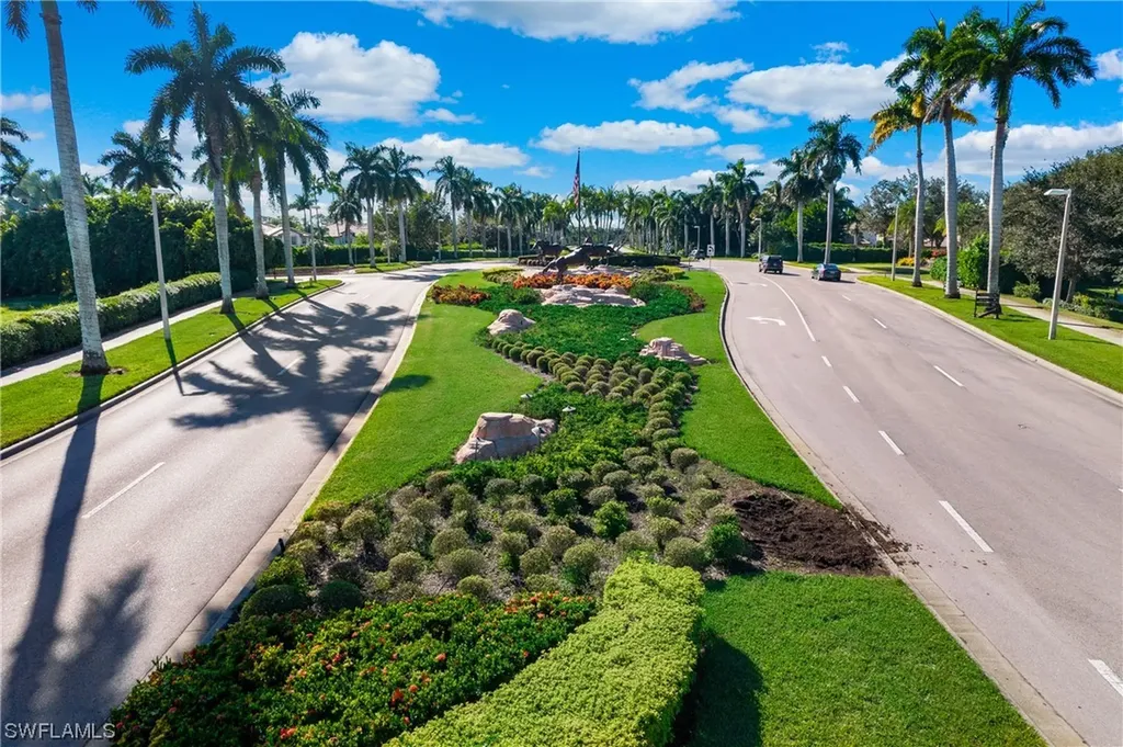 7073 Falcons Glen Boulevard Naples FL 34113