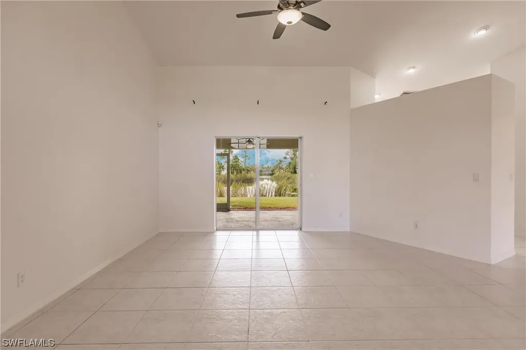 1520 NE 33rd Lane Cape Coral FL 33909