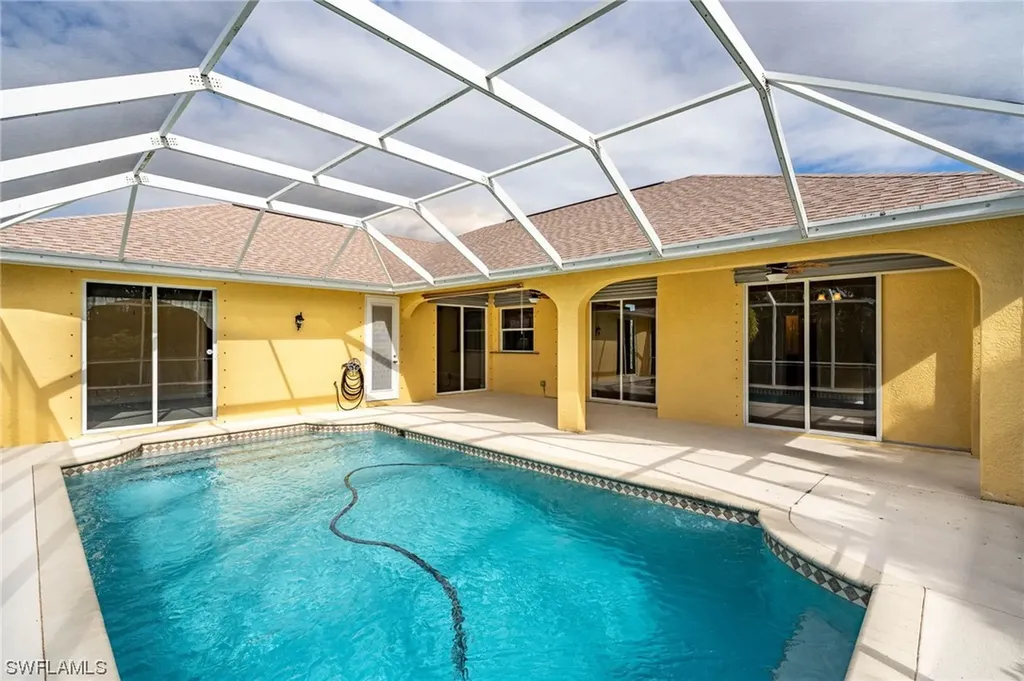 Cape Coral FL, 1820 NW 22nd Avenue