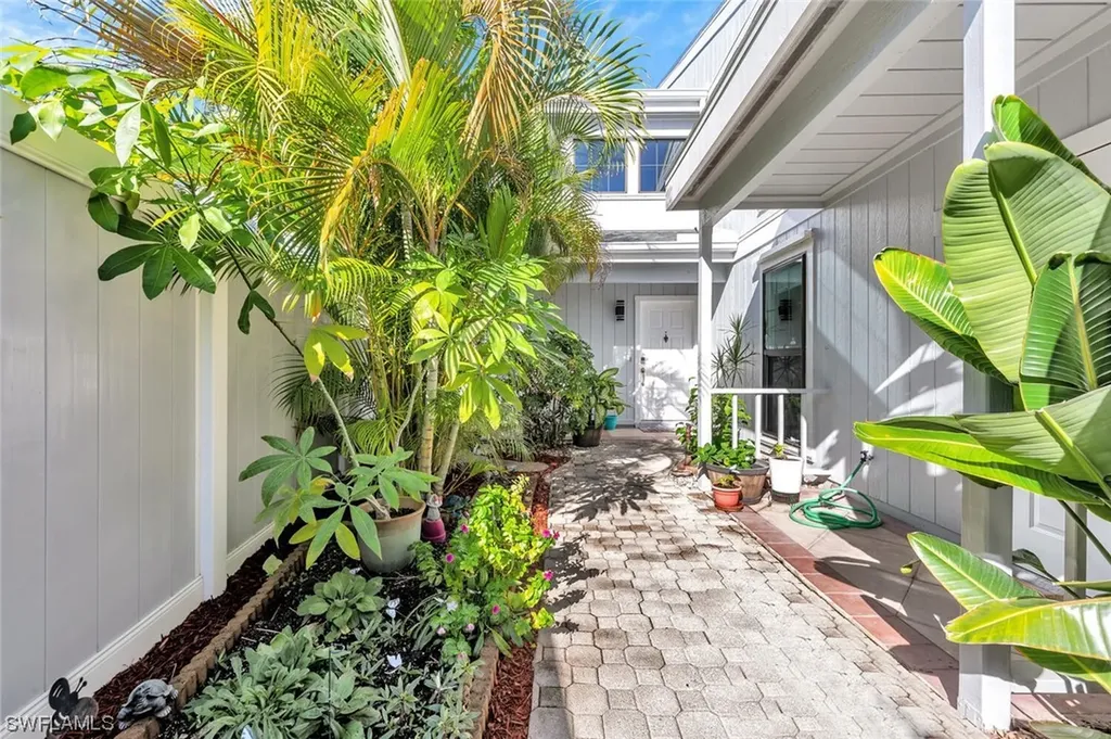 106 Woodshire Lane Naples FL 34105