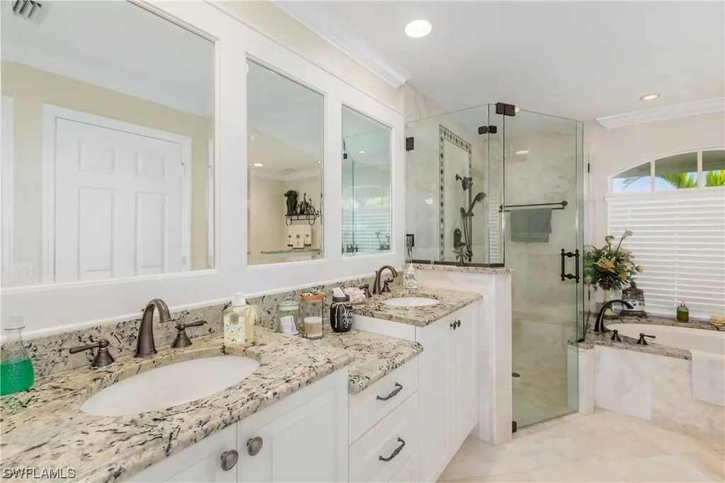 797 Apple Court Marco Island FL 34145