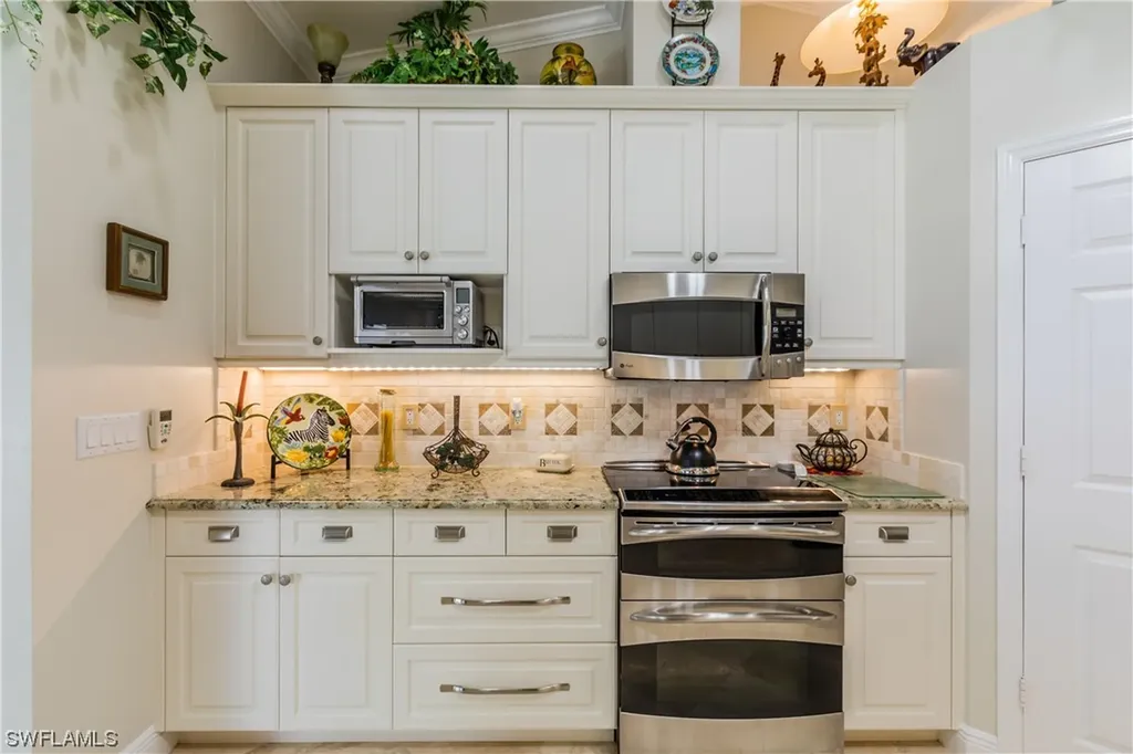 797 Apple Court Marco Island FL 34145