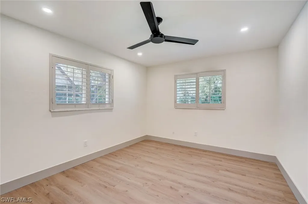 3729 Liberty Square Fort Myers FL 33908