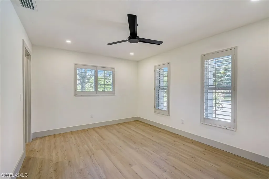 3729 Liberty Square Fort Myers FL 33908
