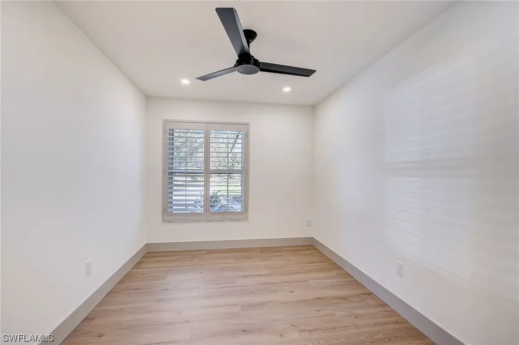 3729 Liberty Square Fort Myers FL 33908