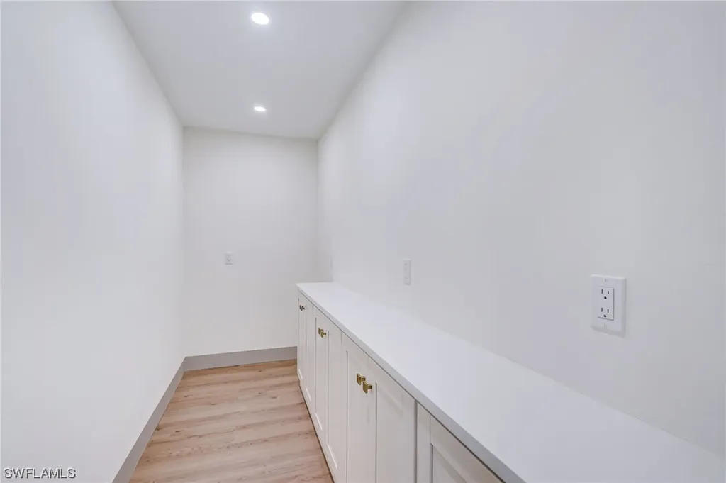 3729 Liberty Square Fort Myers FL 33908