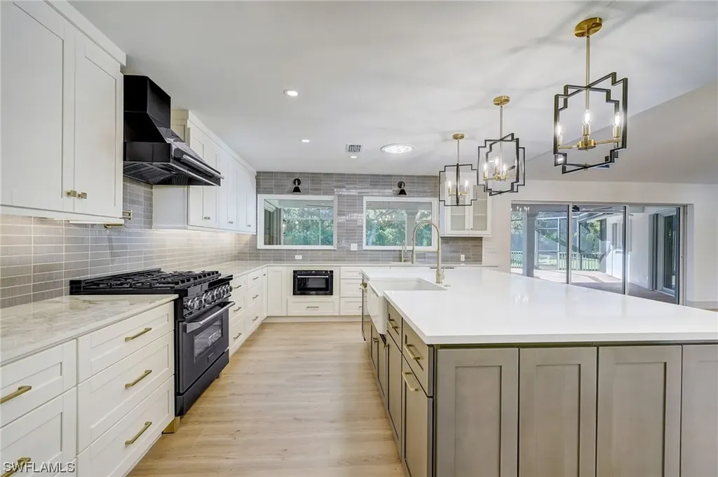 3729 Liberty Square Fort Myers FL 33908