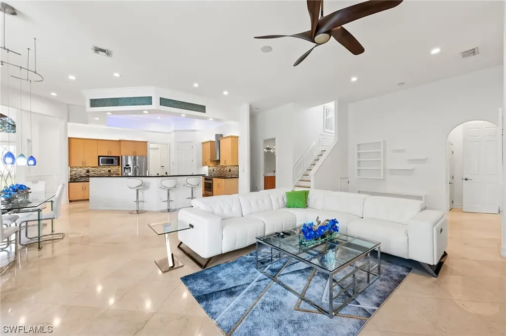 3987 Stonesthrow Court Naples FL 34109