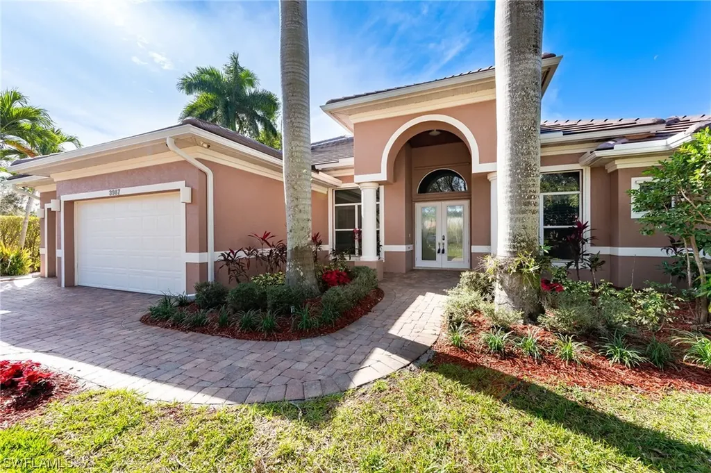 3987 Stonesthrow Court Naples FL 34109