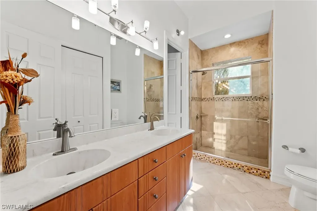 3987 Stonesthrow Court Naples FL 34109