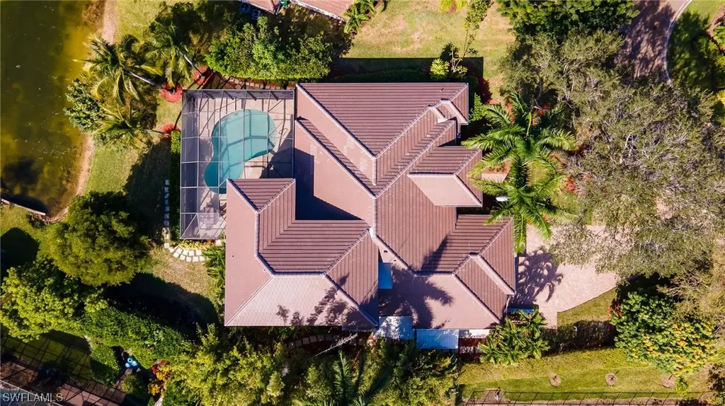 3987 Stonesthrow Court Naples FL 34109