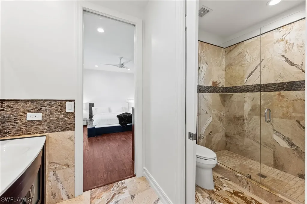 3987 Stonesthrow Court Naples FL 34109