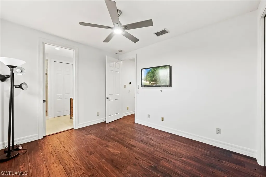 3987 Stonesthrow Court Naples FL 34109