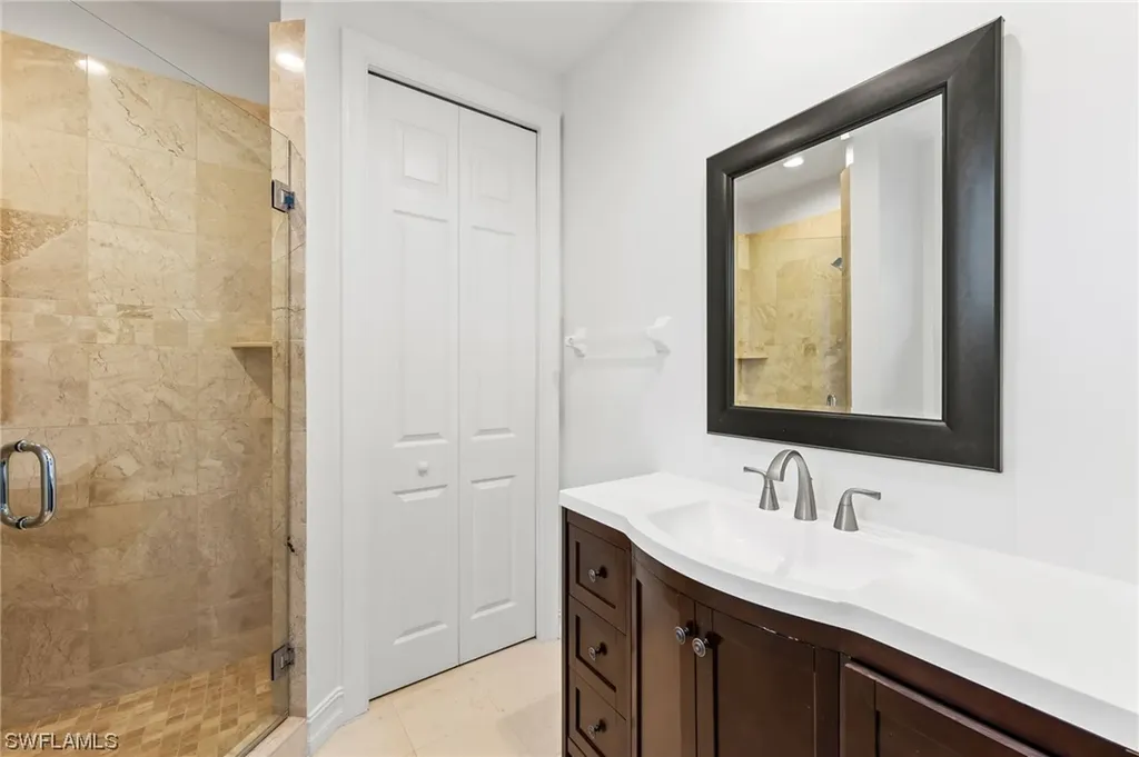 3987 Stonesthrow Court Naples FL 34109