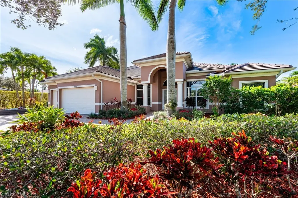 3987 Stonesthrow Court Naples FL 34109