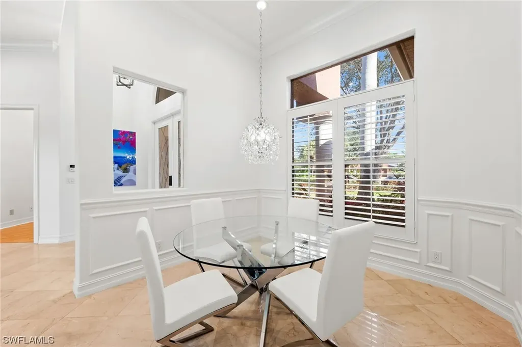 3987 Stonesthrow Court Naples FL 34109